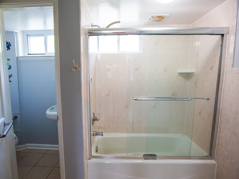 Bathroom downstairs