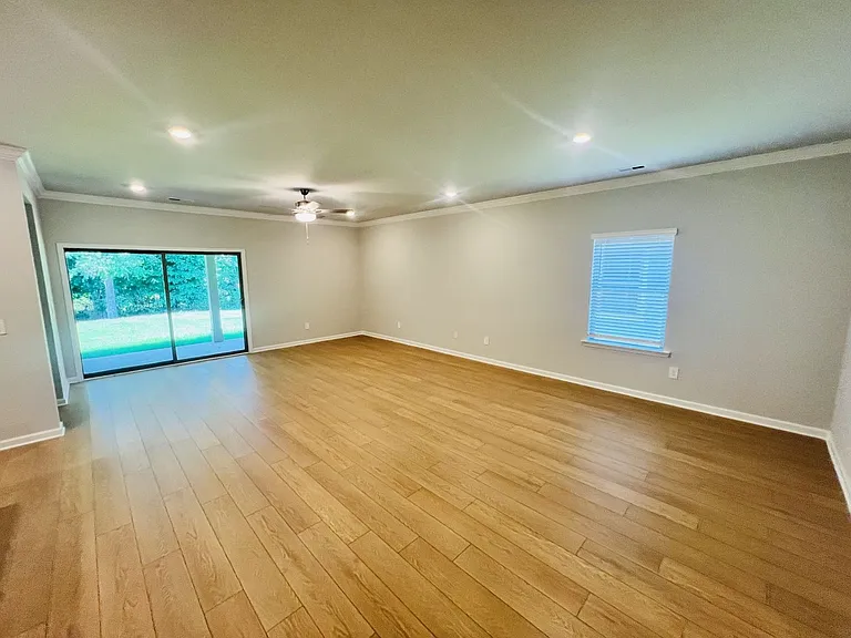 15573 Ruthie Lynn Dr — Photo 20