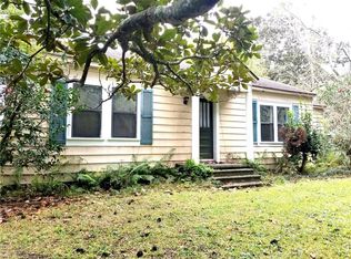 2401 Riverside Dr, Mobile, AL 36605