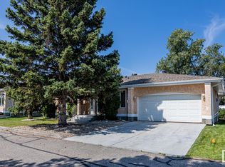 1126 105th St NW, Edmonton, AB T6J6J6
