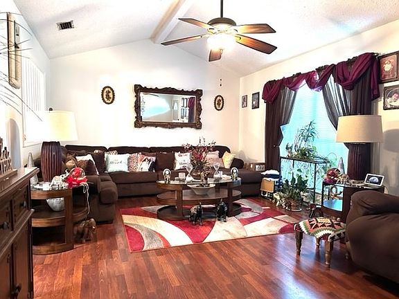 2nd image of 1516 Baymeadows Dr