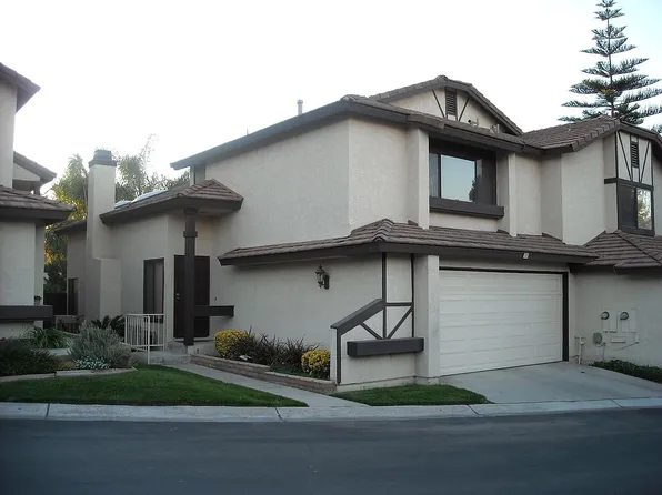 5050 Canyon Crest Dr APT 37, Riverside, CA 92507