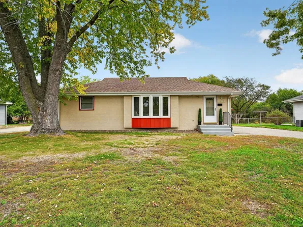 5730 Fremont Ave N, Brooklyn Center, MN 55430