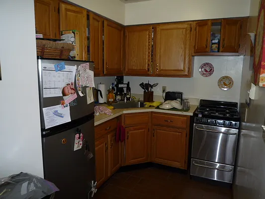 Rented by New Yorker Realty | media 11