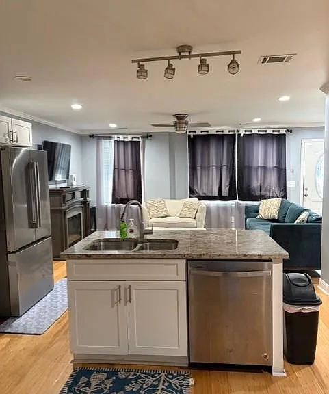 176 Racine St SW — Photo 5