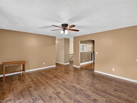 5th image of 130 W Main St