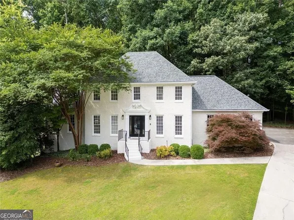 3916 Morris Ct, Peachtree Corners, GA 30092