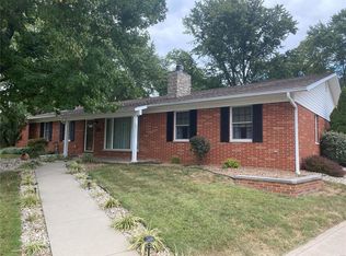 1614 Daleview St, Columbia, IL 62236