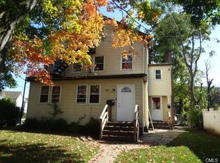 14 Fort Point St, Norwalk, CT 06855