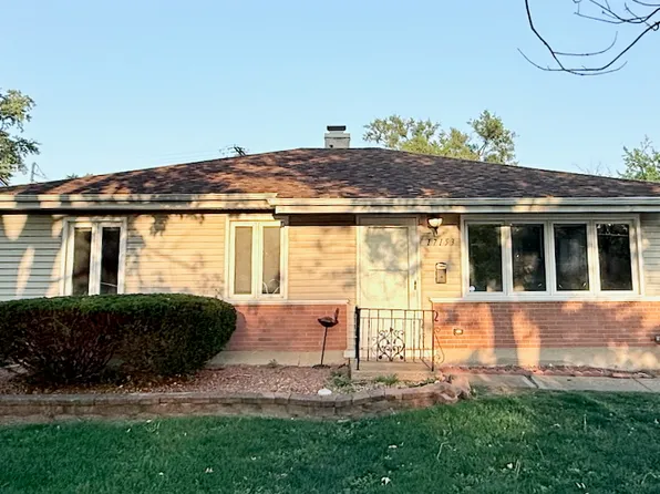 17153 Walter St, Lansing, IL 60438