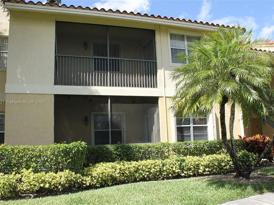 1st image of 1257 SW 46th Ave APT 1808