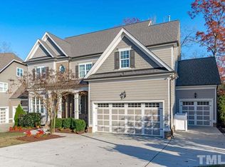 113 Synandra Ln, Holly Springs, NC 27540
