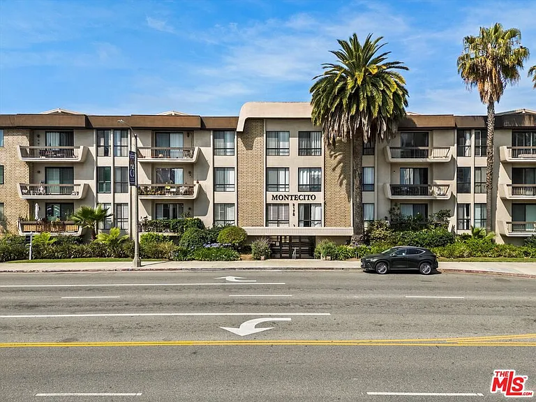 2175 S Beverly Glen Blvd #406 — Photo 16
