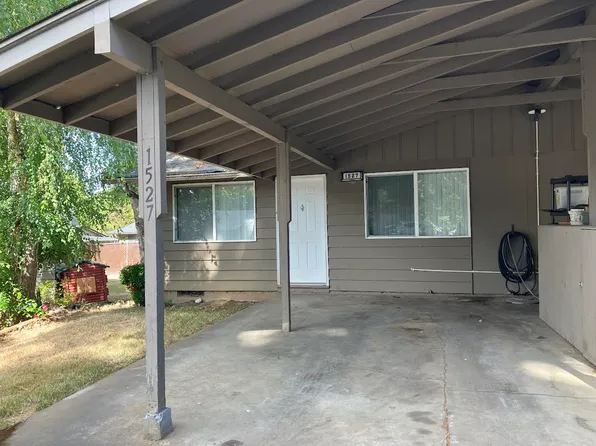 1527 Ash St #1527, Vancouver, WA 98661