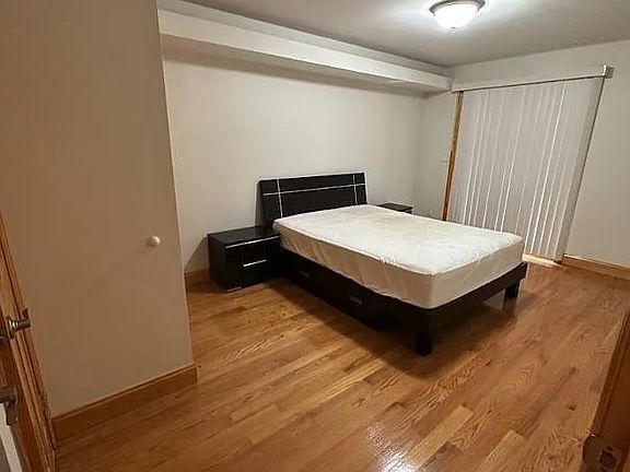 3rd image of 3515 149th Pl #1FL