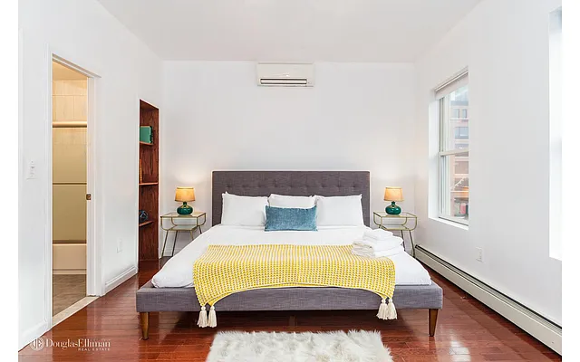 Rented by Douglas Elliman | media 19