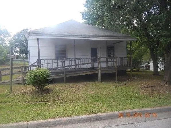 6267 Cooper St, Douglasville, GA 30134