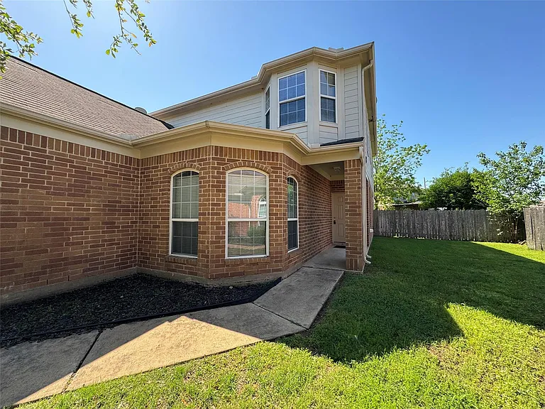 19543 Clevera Walk Ln — Photo 3