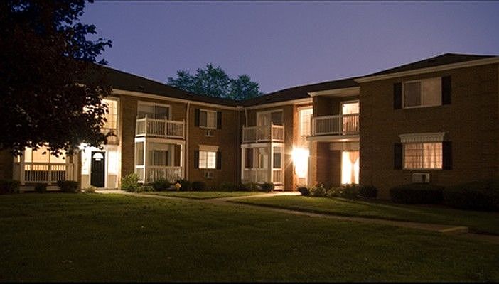 1st image of 2425 Torquay Ave #5-101