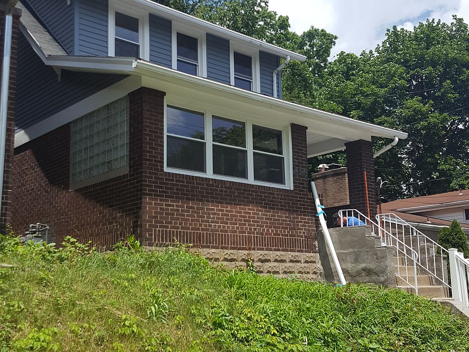 Front 2 Bd House