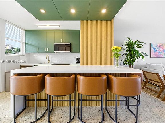 5th image of 2727 Yacht Club Blvd APT 2C