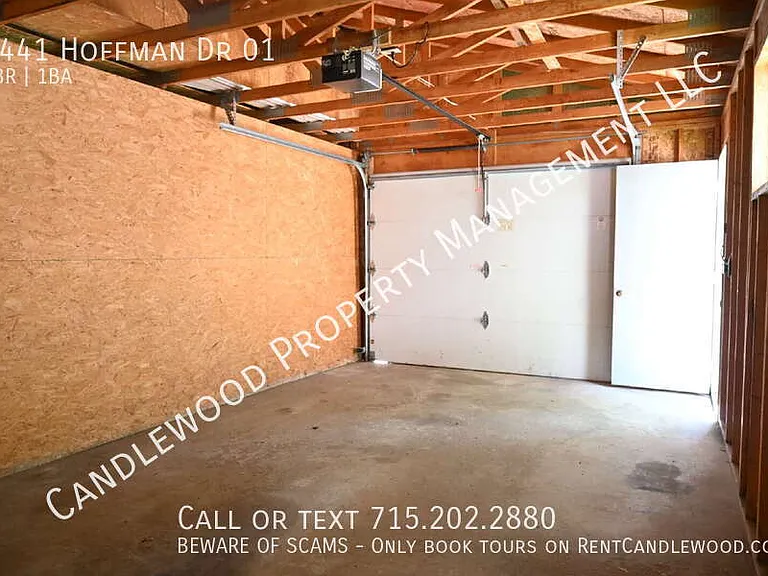 3441 Hoffman Dr #1 — Photo 32