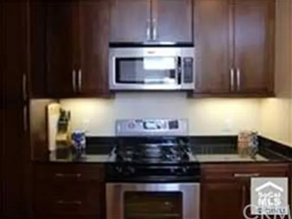 2106 Scholarship, Irvine, CA 92612