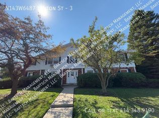 N143W6487 Layton St #3, Cedarburg, WI 53012