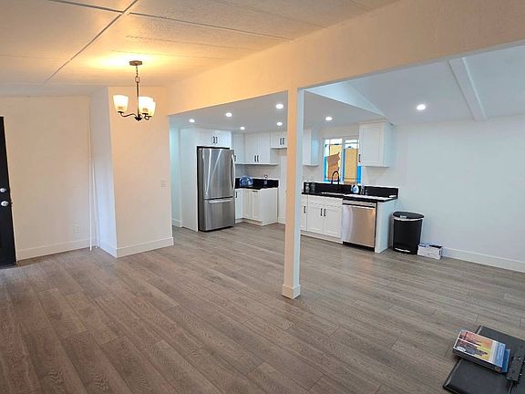 2nd image of 8239 Cottonwood Ave Space 20