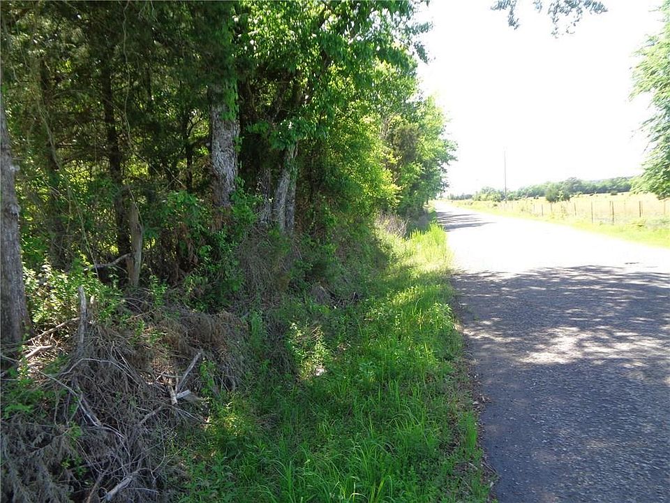 2nd image of Stand Pipe Rd