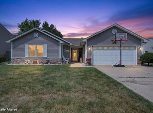 1918 Misty Autumn Ct, Kokomo, IN 46901