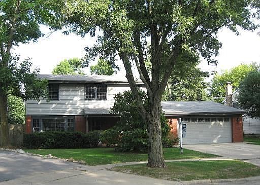1st image of 1422 Windsor Cir