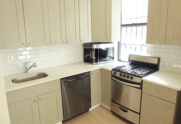 Rented by Highline Residential | media 13