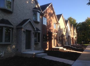 924 Cedar St, De Pere, WI 54115