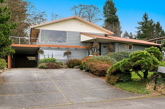 1st image of 1011 Crown Dr