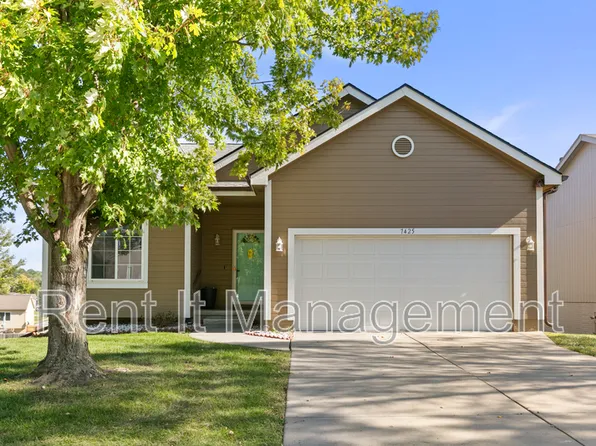 7425 N 77th Ave, Omaha, NE 68122
