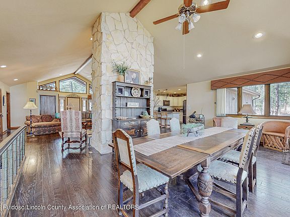 5th image of 157 Deer Park Dr