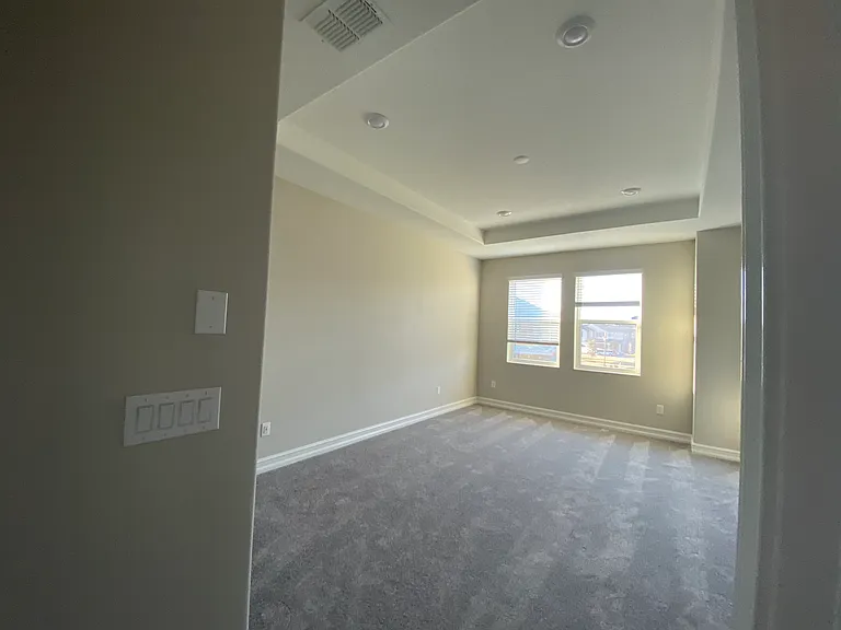 4671 Almada Ln — Photo 18
