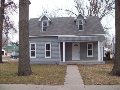 230 N Park Ave, Valley Center, KS, 67147