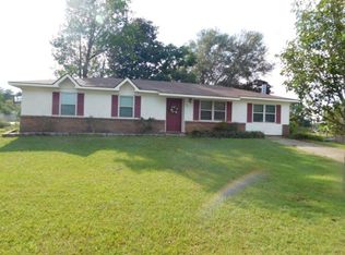58 Hillside Ct, Cowarts, AL 36321