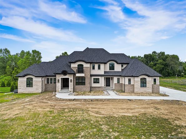 1812 Vista Dr