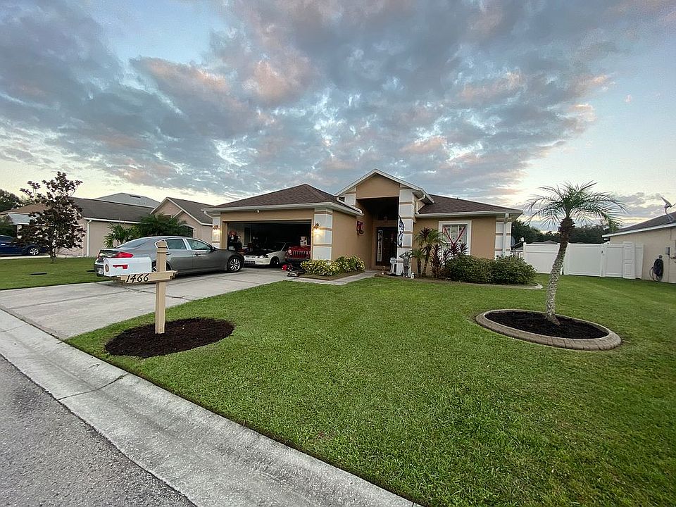 2nd image of 1466 Country Chase Dr