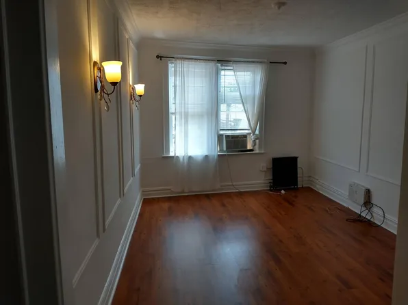 276 Oriental Pl APT 3, Lyndhurst, NJ 07071