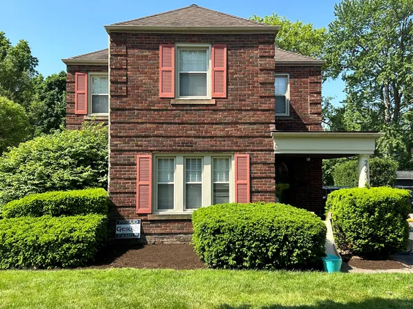 2638 Fenwick Rd, University Heights, OH 44118