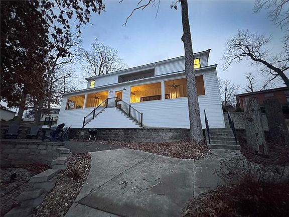 2nd image of 32951 Green Hills Rd