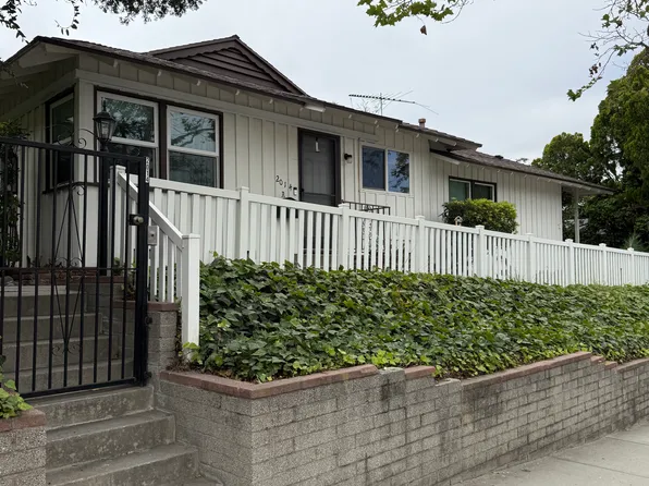 2014 Verdugo Blvd APT C, Glendale, CA 91208