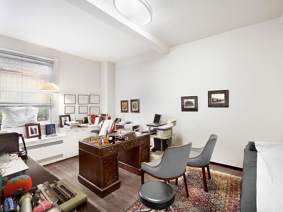1st image of 1010 5th Ave #1N