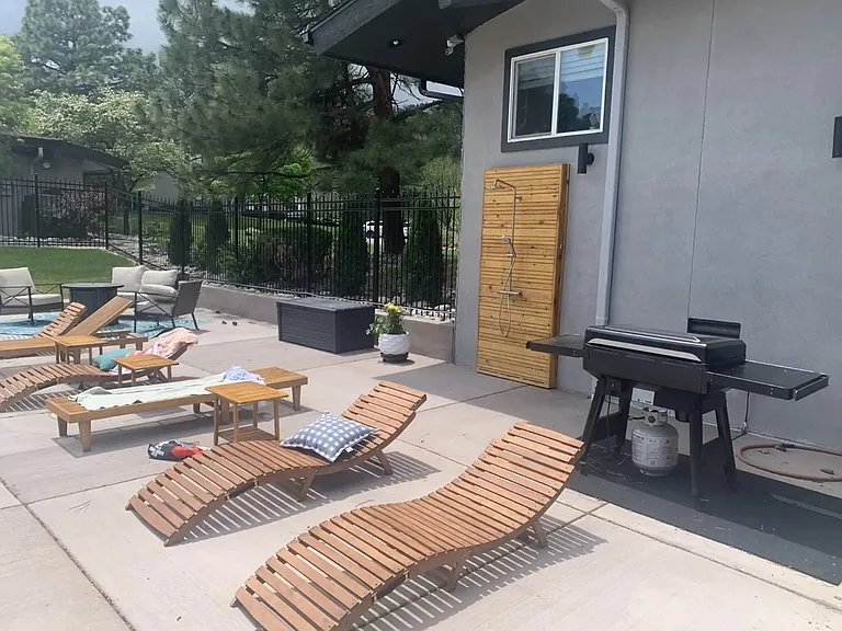 1250 Golden Cir #101 — Photo 24
