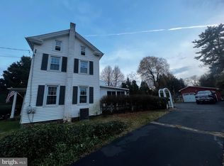 896 W Bristol Rd, Warminster, PA 18974