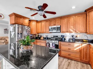 57 Dreyfus Ct, Toms River, NJ 08757